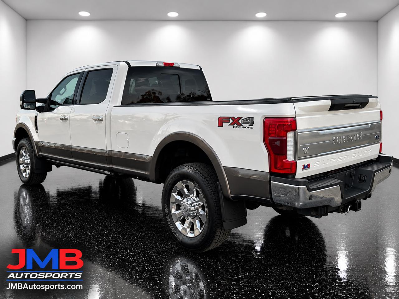 Ford Super Duty F-350 SRW King Ranch 4WD Crew Cab 8' Box 2018