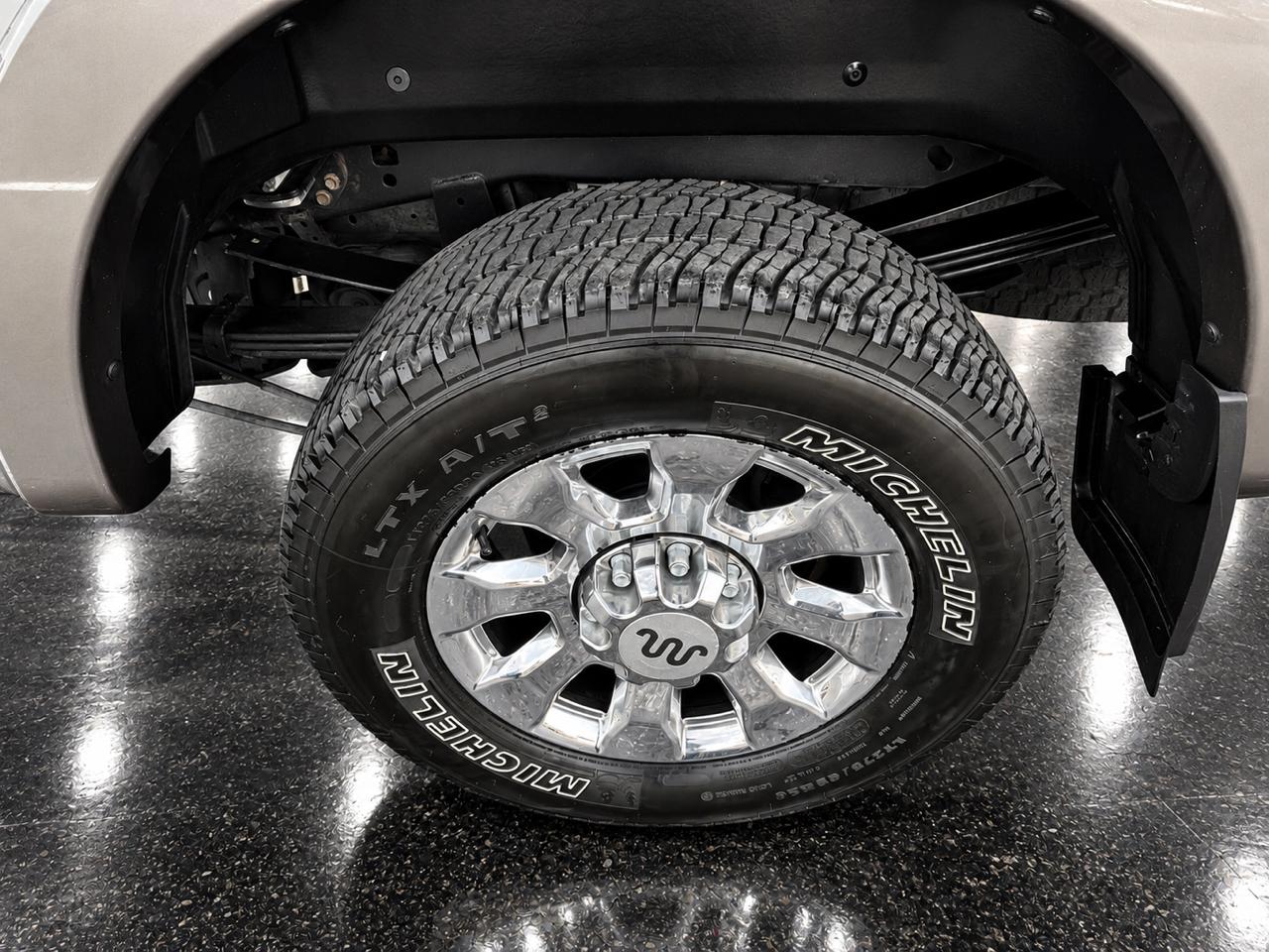 Ford Super Duty F-350 SRW King Ranch 4WD Crew Cab 8' Box 2018