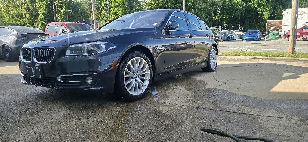 BMW 5-Series 528i 2016