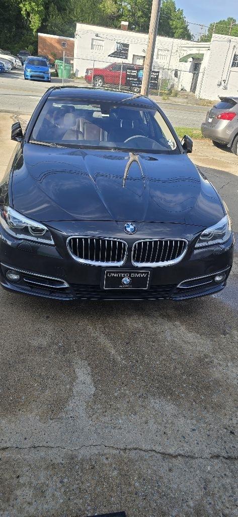 BMW 5-Series 528i 2016