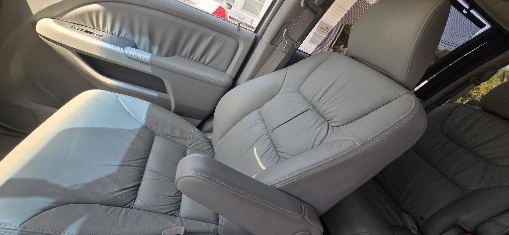 Honda Odyssey EX-L w/ DVD 2009