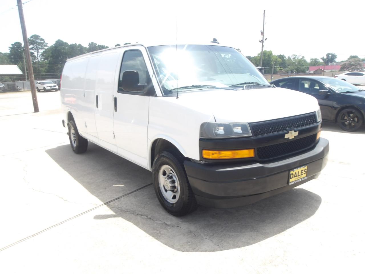 Chevrolet Express Cargo Van RWD 2500 155" 2020