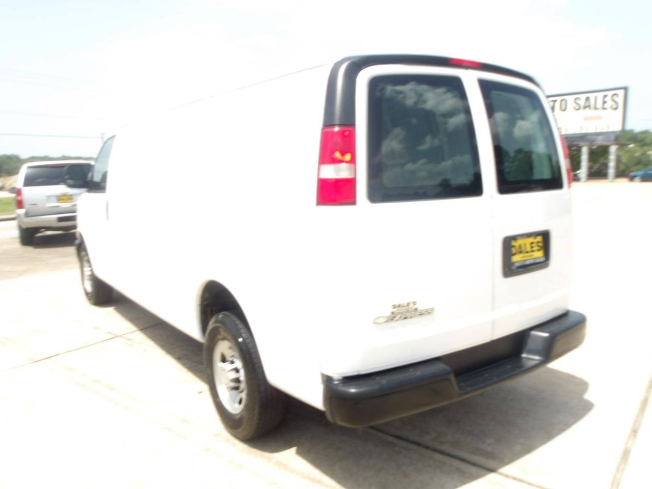 Chevrolet Express Cargo Van RWD 2500 155" 2020