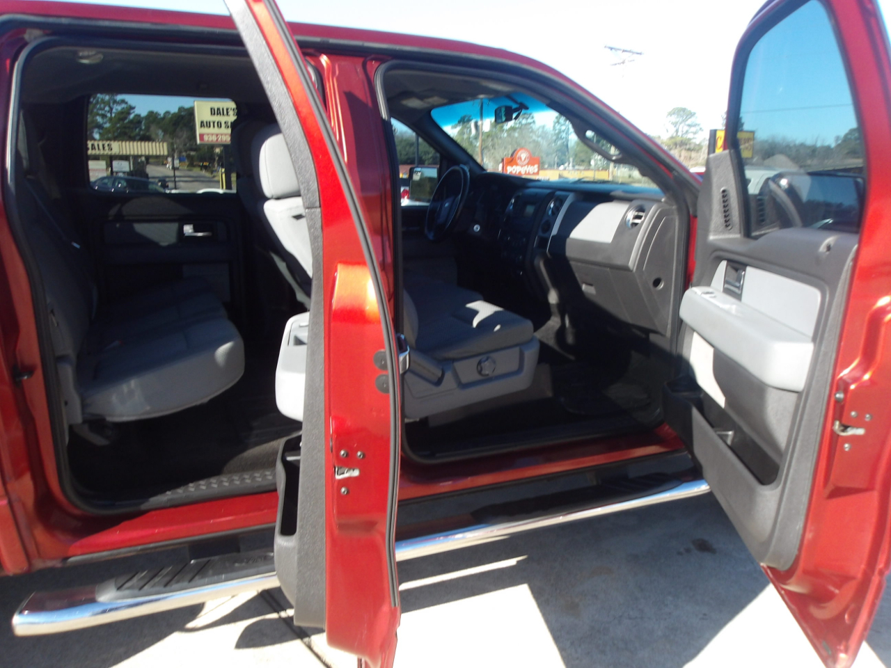 Ford F-150 2WD SuperCrew 145" King Ranch 2014