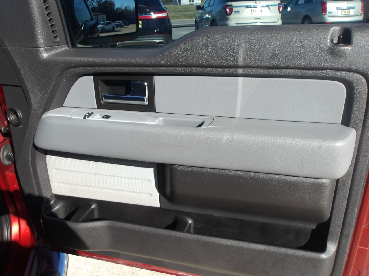 Ford F-150 2WD SuperCrew 145" King Ranch 2014