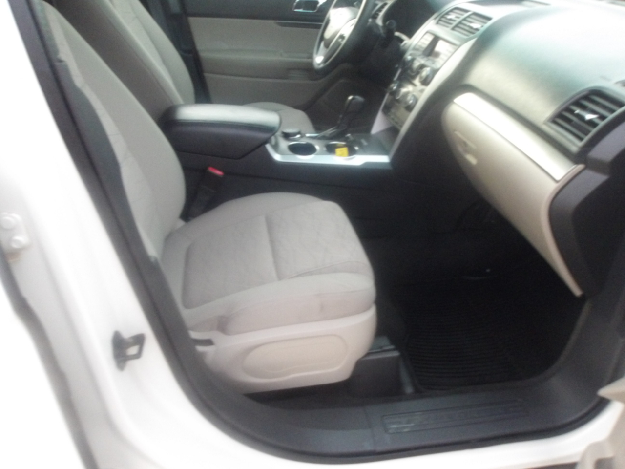 Ford Explorer 4WD 4dr Base 2011 Ford Explorer 4WD 4dr Base 2011