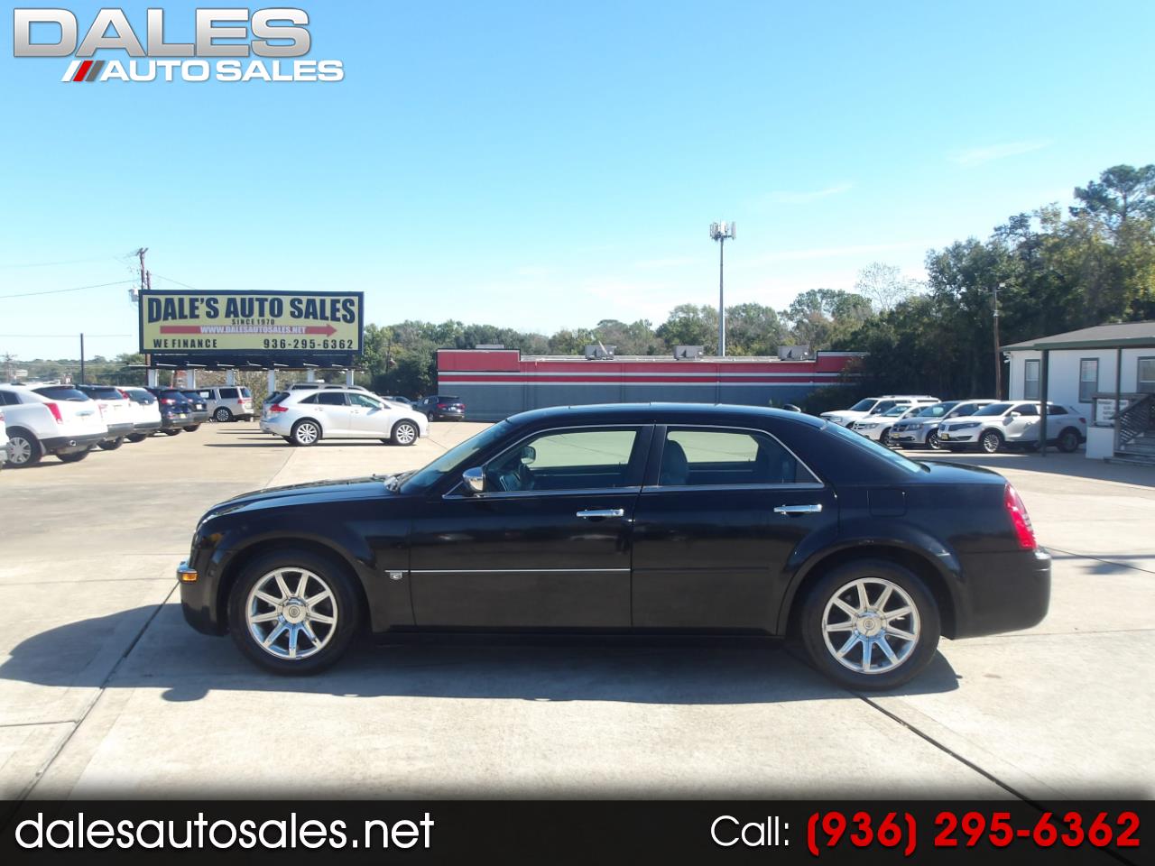 2006 Chrysler 300 4dr Sdn 300C