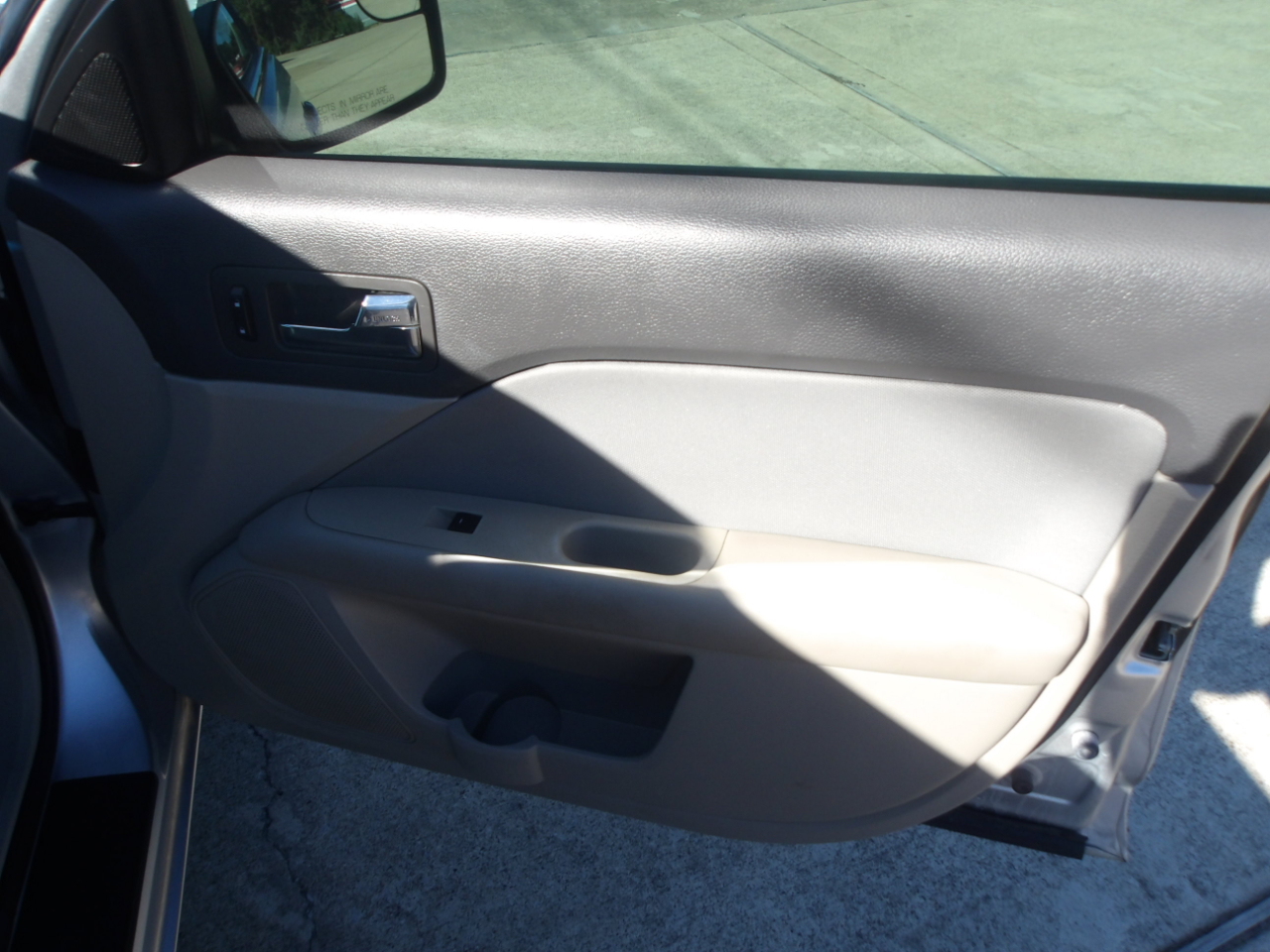 Ford Fusion 4dr Sdn SE FWD 2012 Ford Fusion 4dr Sdn SE FWD 2012