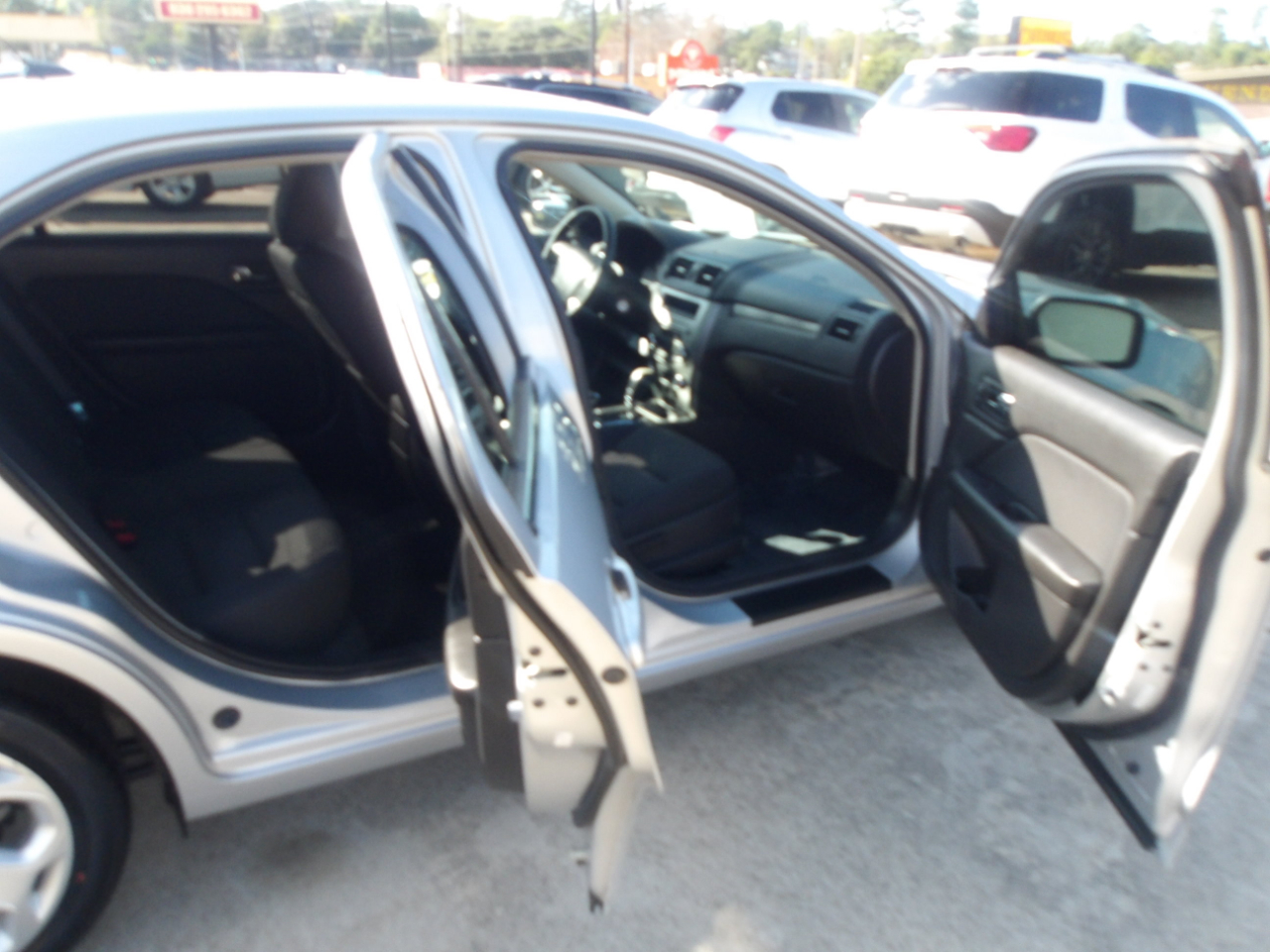 Ford Fusion 4dr Sdn SE FWD 2010 Ford Fusion 4dr Sdn SE FWD 2010