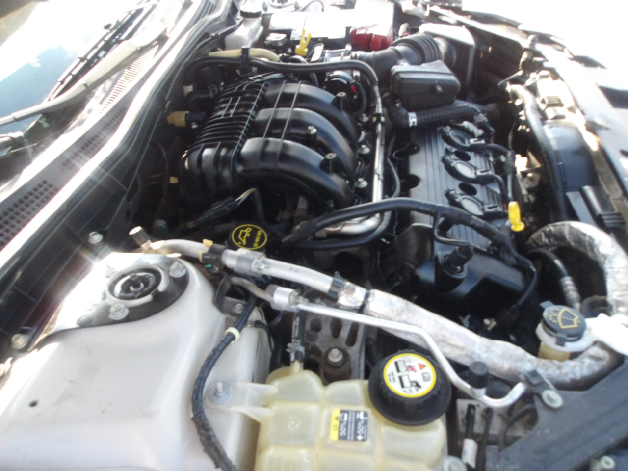 Ford Fusion 4dr Sdn SE FWD 2010 Ford Fusion 4dr Sdn SE FWD 2010