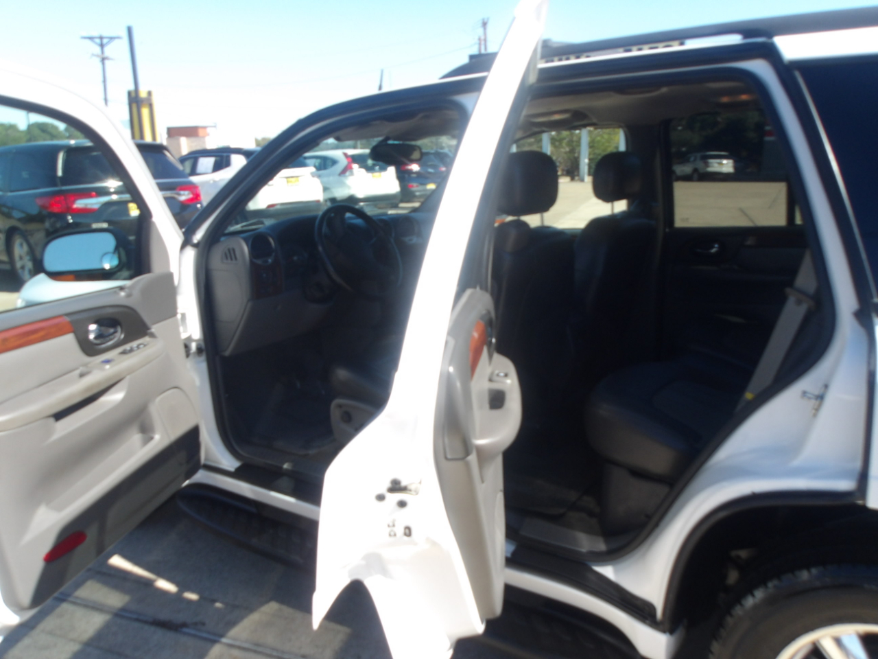 GMC Envoy 4dr 2WD SLT 2004 GMC Envoy 4dr 2WD SLT 2004