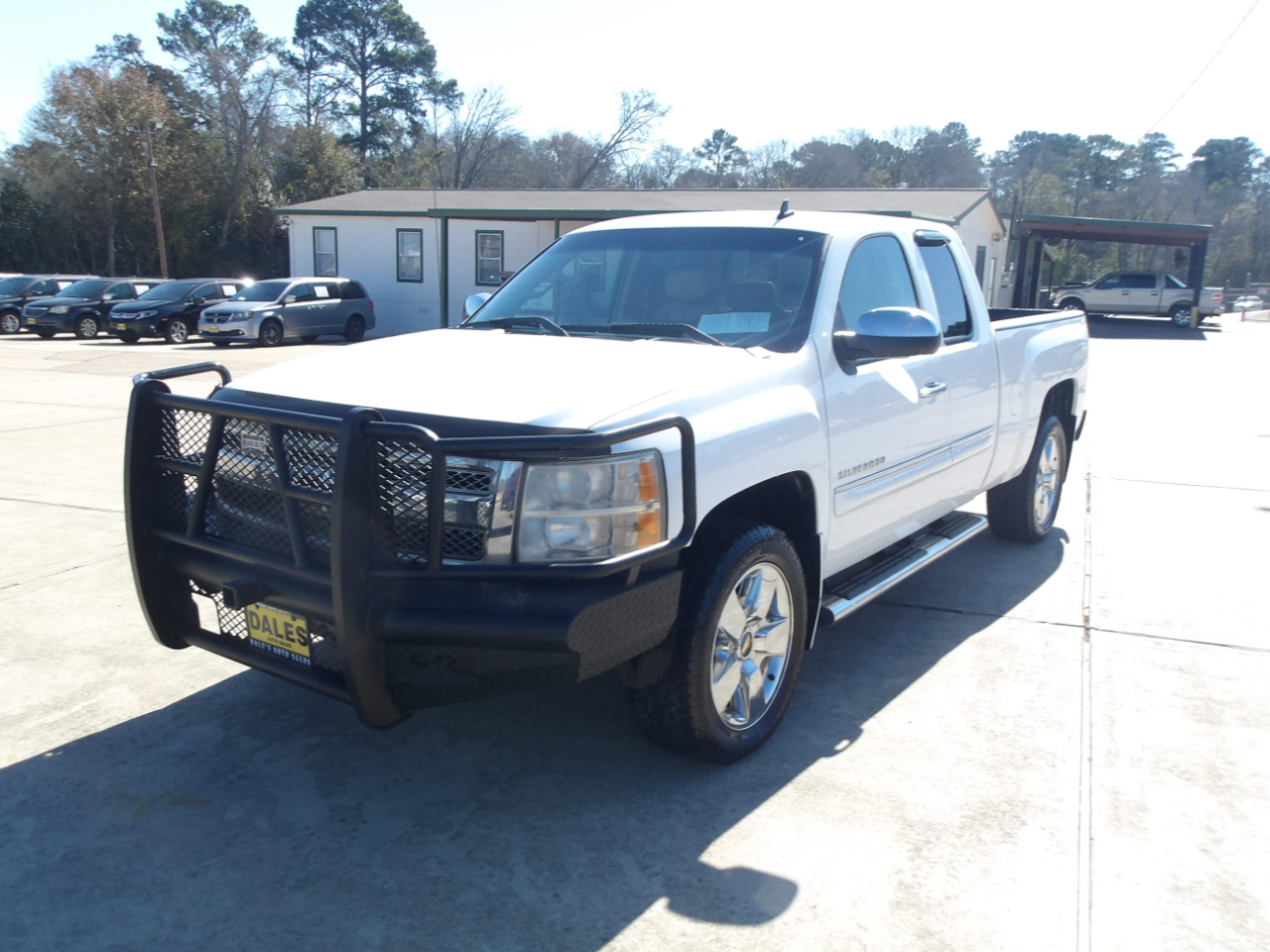 Chevrolet Silverado 1500 4WD Ext Cab 143.5" LT 2011