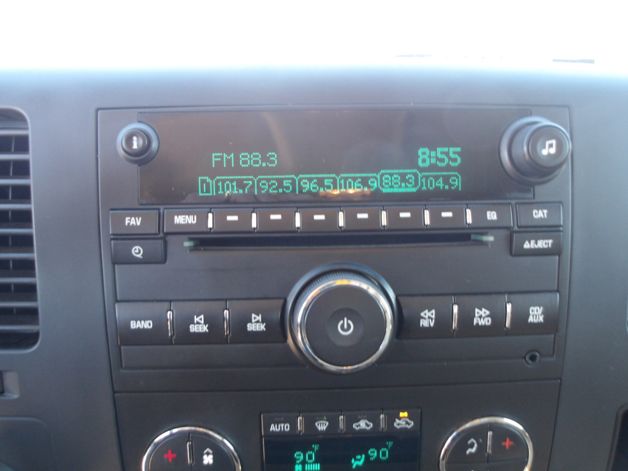 Chevrolet Silverado 1500 4WD Ext Cab 143.5" LT 2011