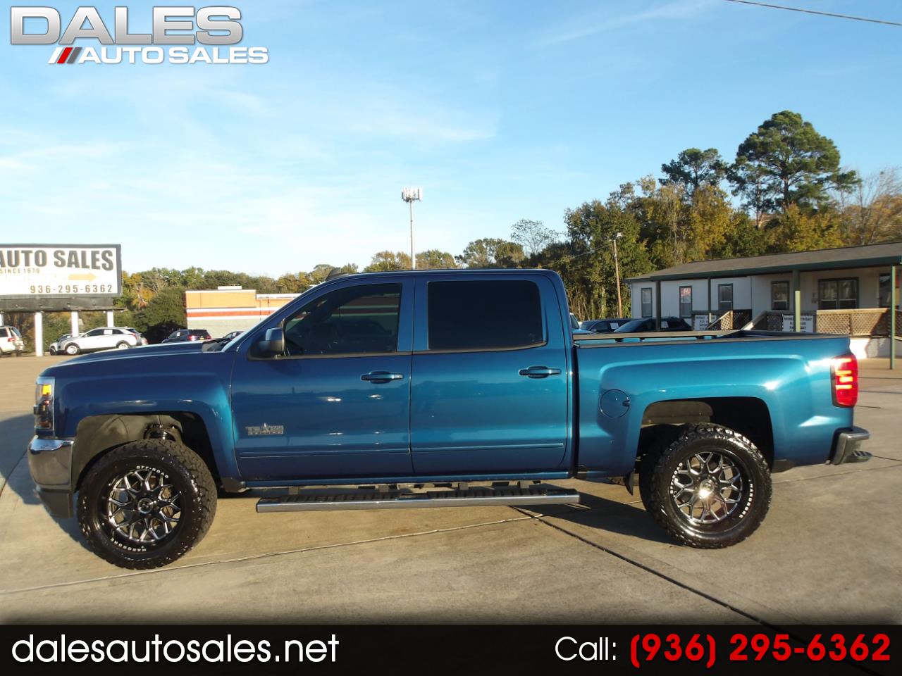 2017 Chevrolet Silverado 1500 2WD Crew Cab 143.5" LT w/1LT