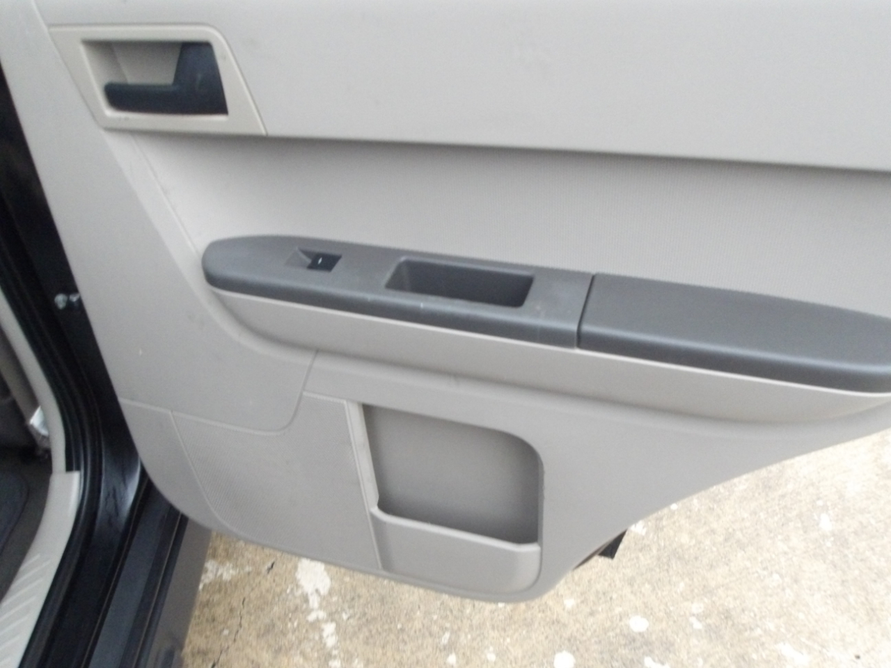 Ford Escape FWD 4dr XLS 2011