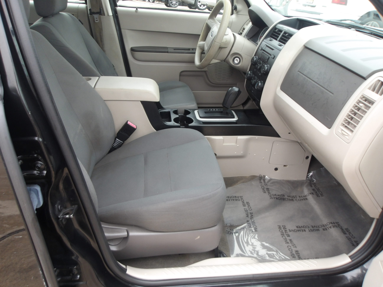 Ford Escape FWD 4dr XLS 2011