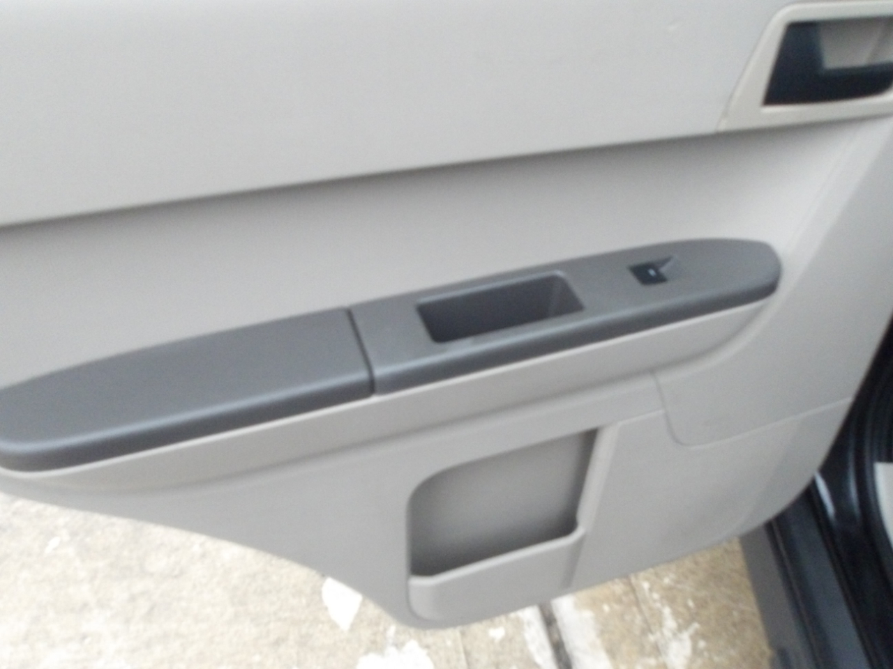 Ford Escape FWD 4dr XLS 2011