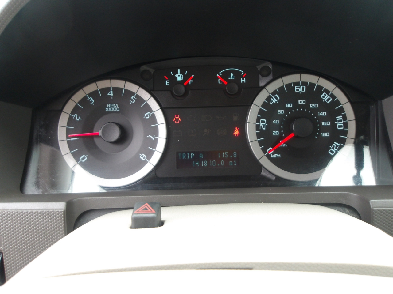 Ford Escape FWD 4dr XLS 2011