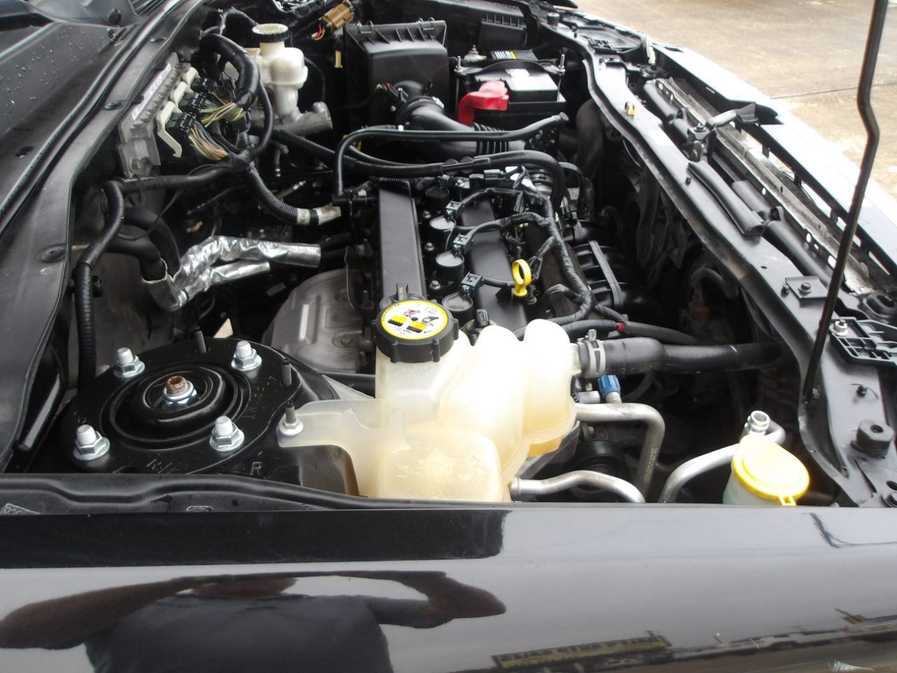 Ford Escape FWD 4dr XLS 2011