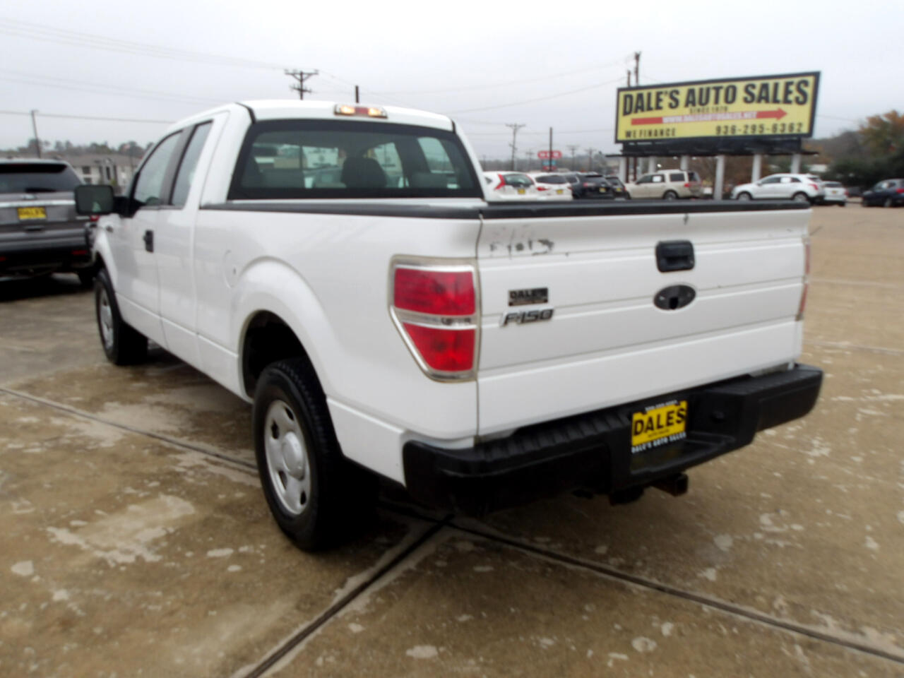 Ford F-150 2WD SuperCab 145" XL 2009