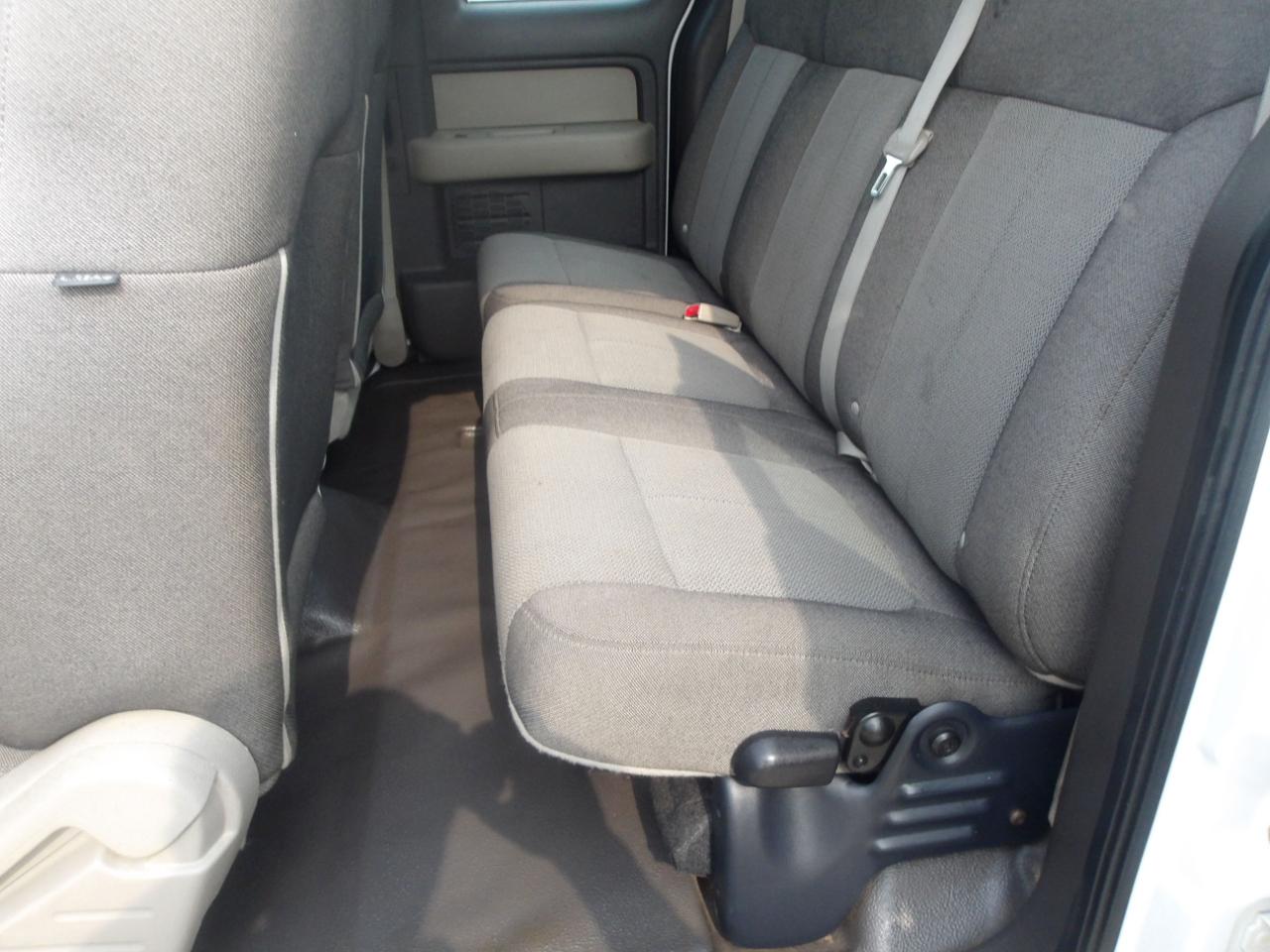 Ford F-150 2WD SuperCab 145" XL 2009