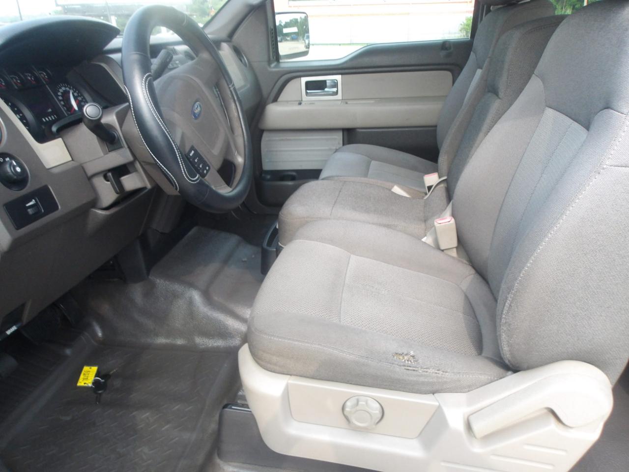 Ford F-150 2WD SuperCab 145" XL 2009