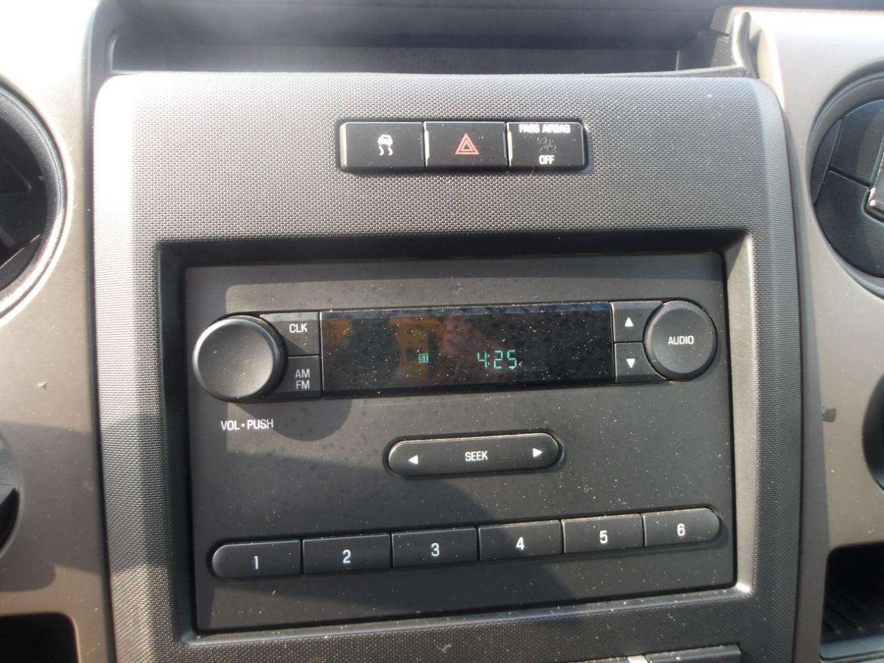 Ford F-150 2WD SuperCab 145" XL 2009