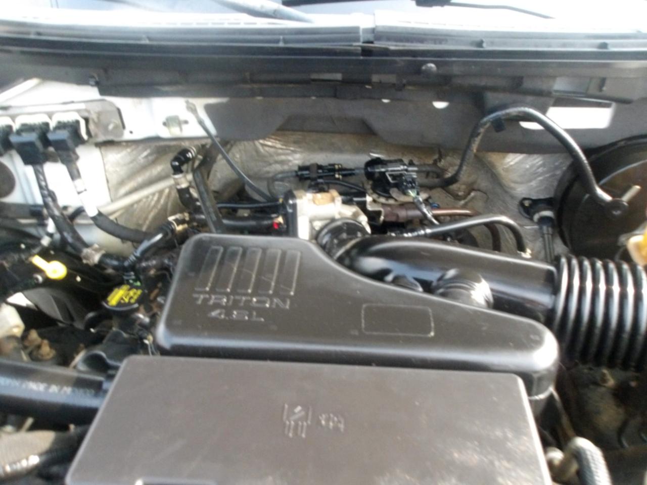 Ford F-150 2WD SuperCab 145" XL 2009