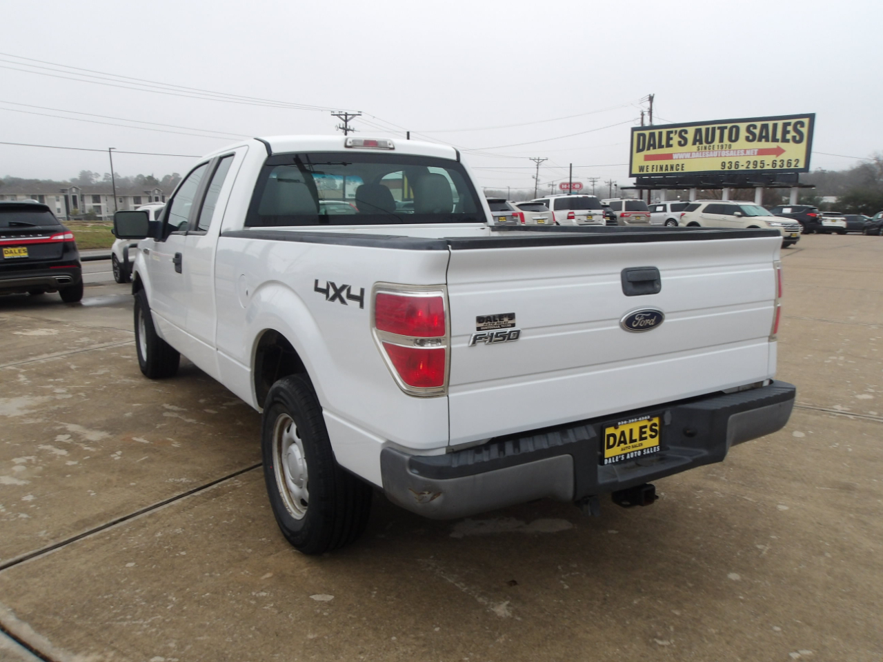 Ford F-150 4WD SuperCab 145" XL 2010