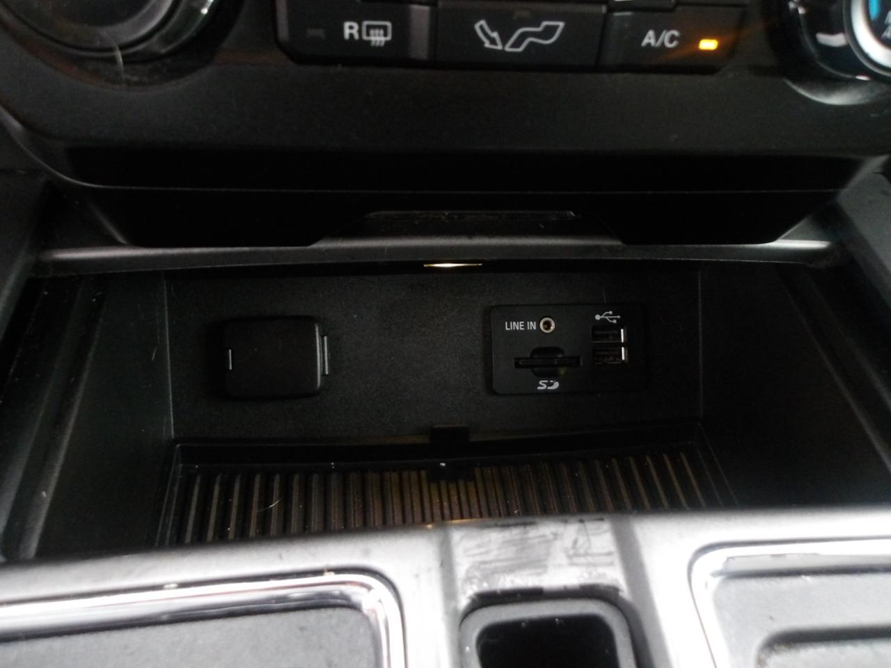 Ford F-150 4WD SuperCrew 145" XLT 2015