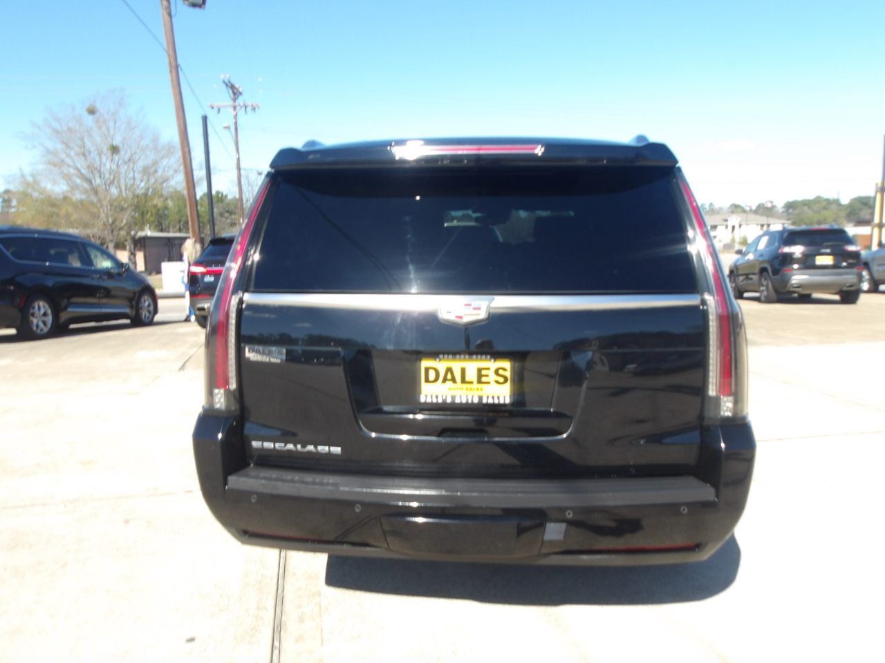 Cadillac Escalade ESV 2WD 4dr Platinum 2016