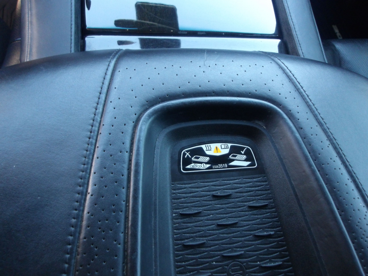 Cadillac Escalade ESV 2WD 4dr Platinum 2016