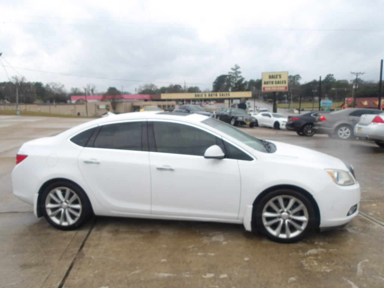 Buick Verano 4dr Sdn Convenience Group 2013