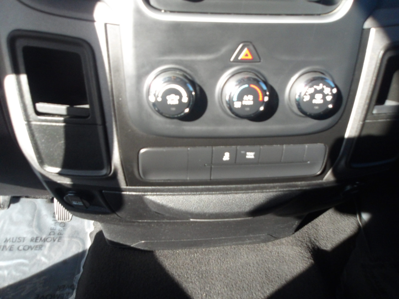 RAM 1500 2WD Reg Cab 120.5" Express 2014