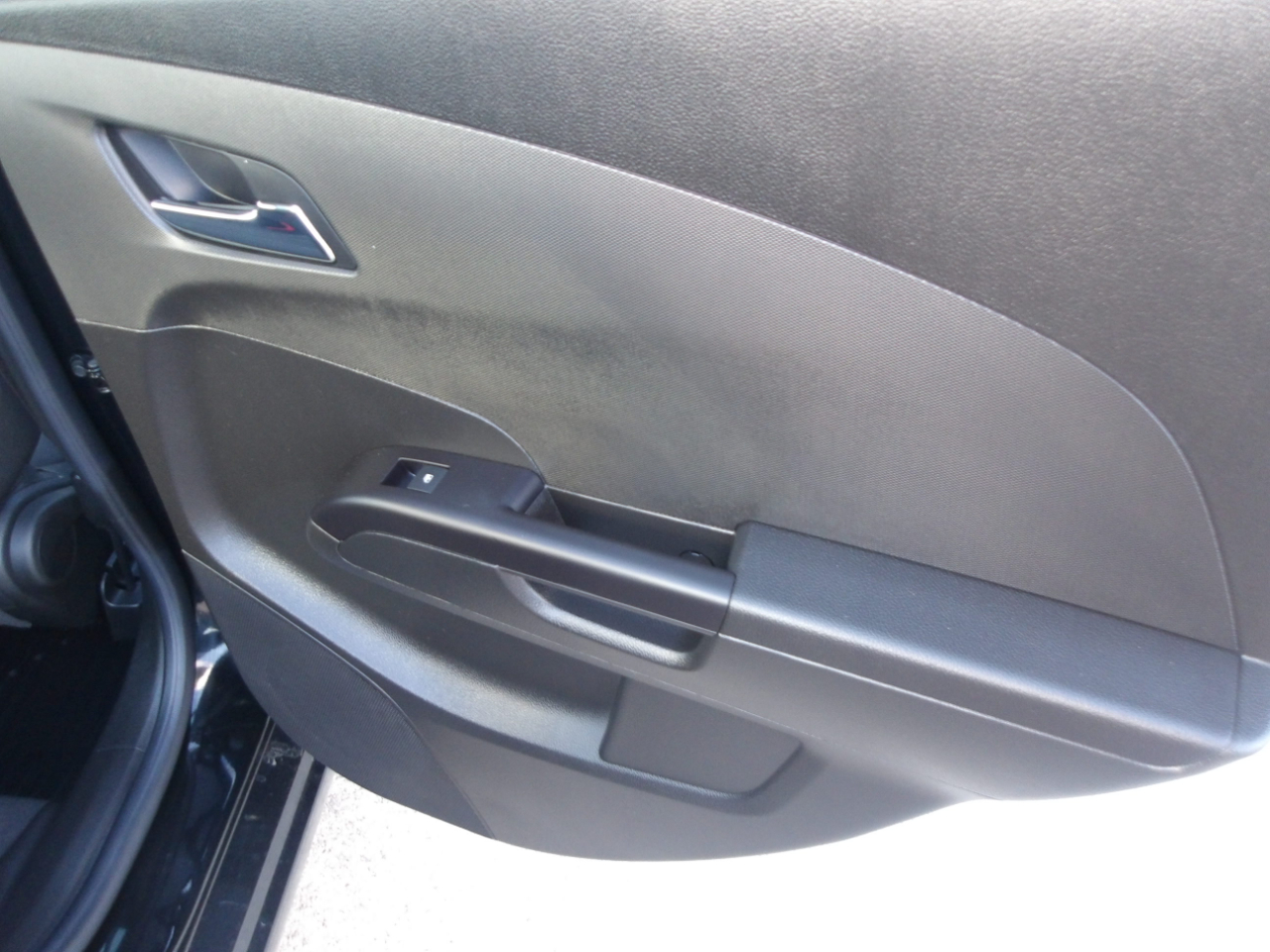 Chevrolet Sonic 4dr Sdn LT 2020