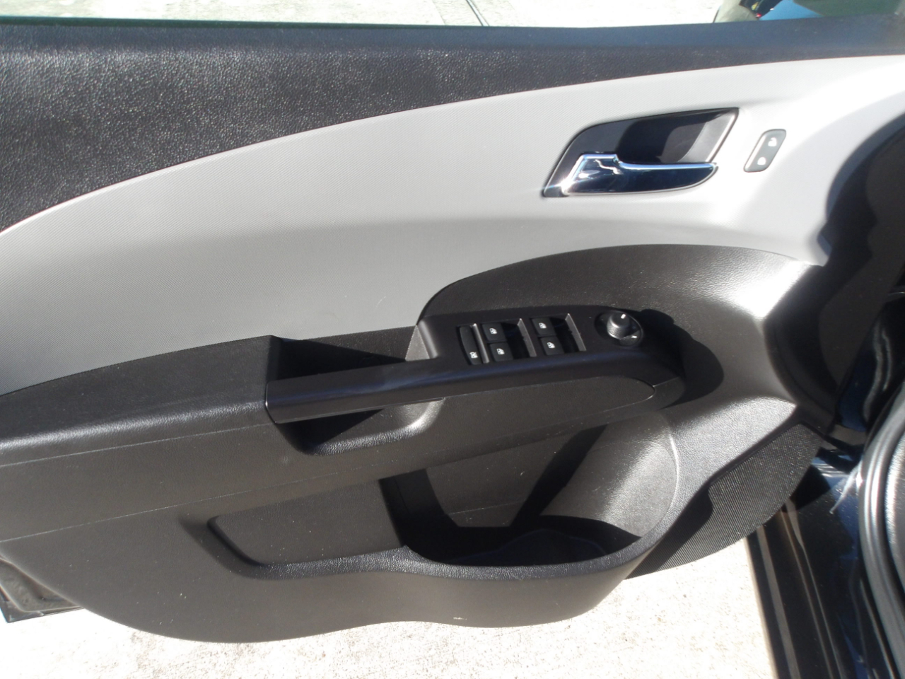 Chevrolet Sonic 4dr Sdn LT 2020