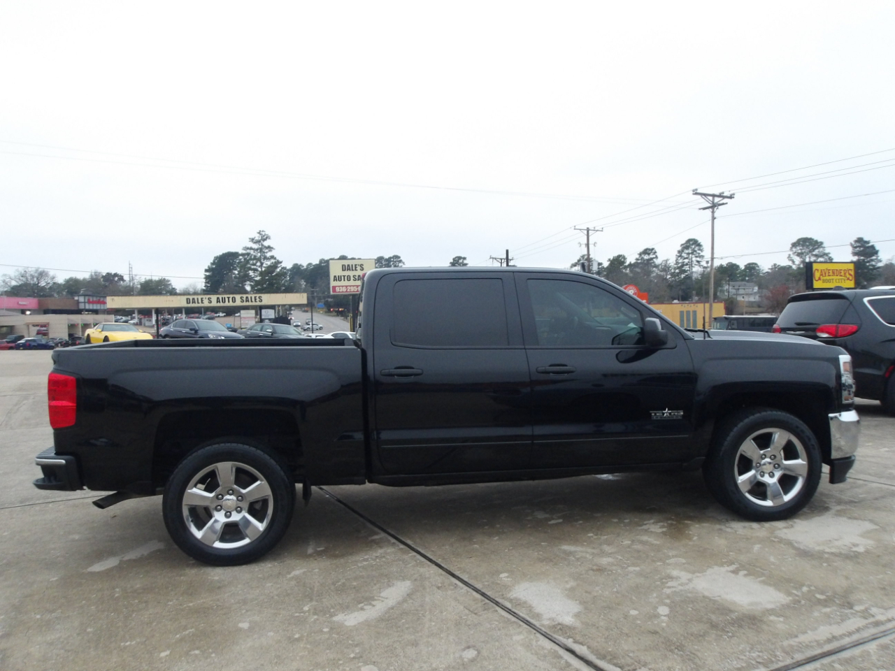 Chevrolet Silverado 1500 2WD Crew Cab 143.5" LT w/1LT 2017