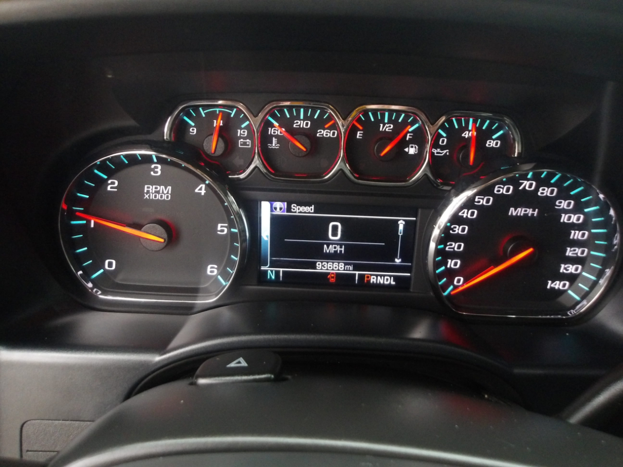 Chevrolet Silverado 1500 2WD Crew Cab 143.5" LT w/1LT 2017