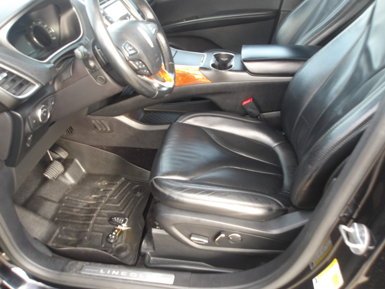 Lincoln MKX FWD 4dr Select 2016