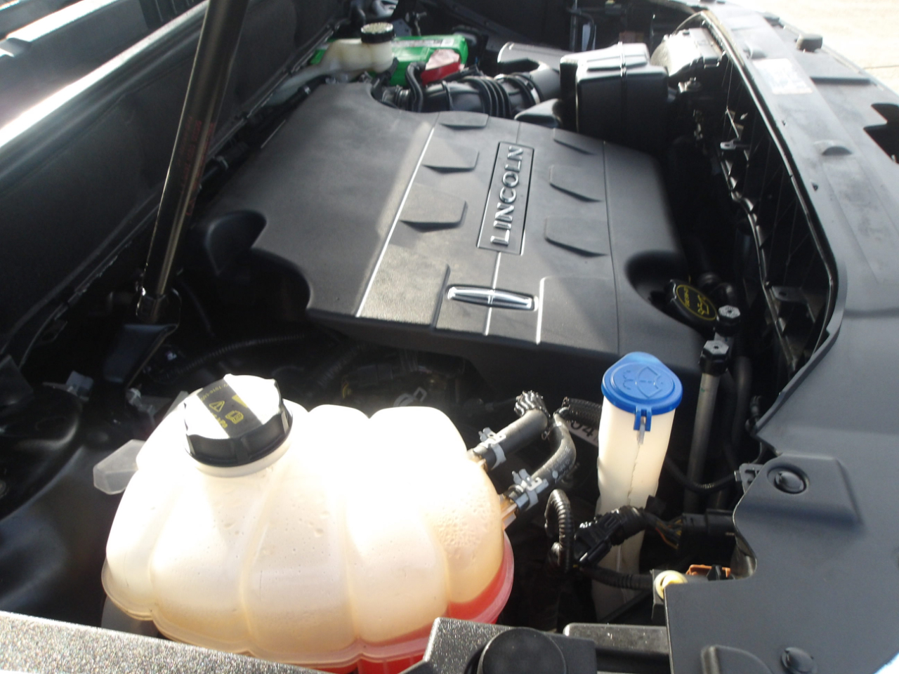 Lincoln MKX FWD 4dr Select 2016