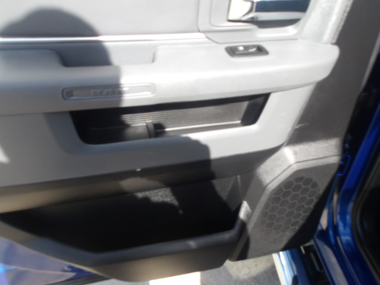 RAM 1500 2WD Crew Cab 140.5" Lone Star 2016