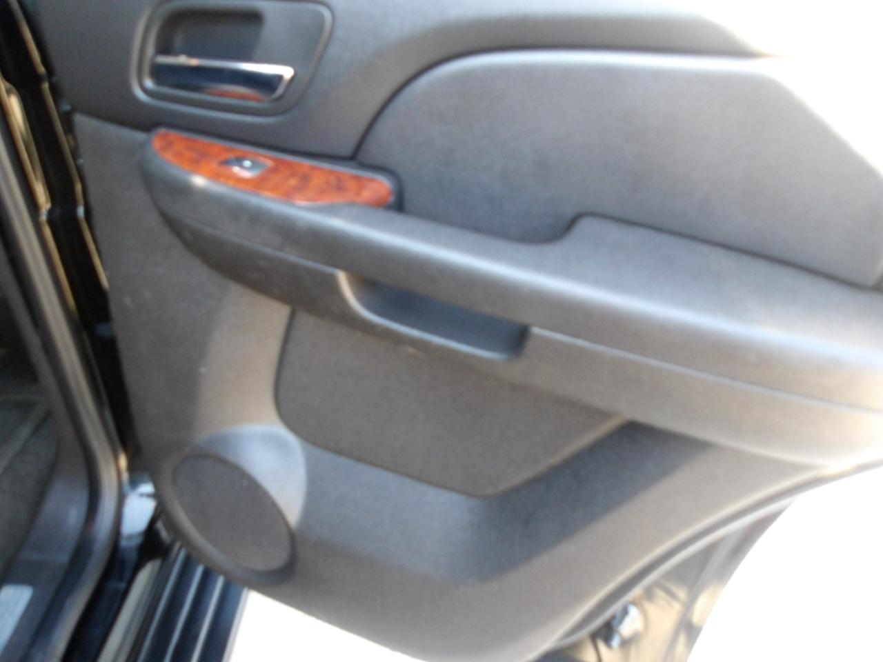 Chevrolet Tahoe 2WD 4dr 1500 LT w/2LT 2008