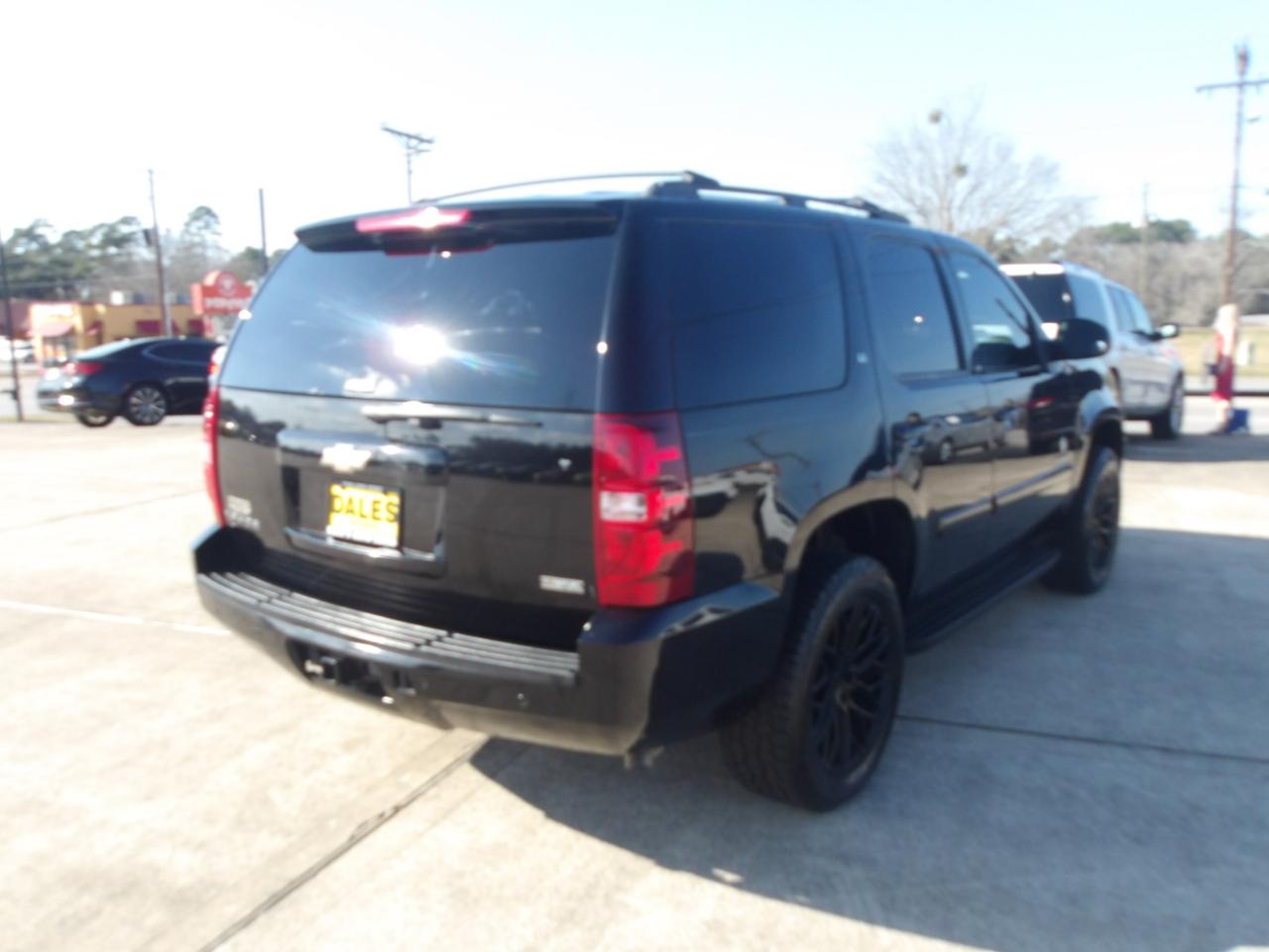 Chevrolet Tahoe 2WD 4dr 1500 LT w/2LT 2008