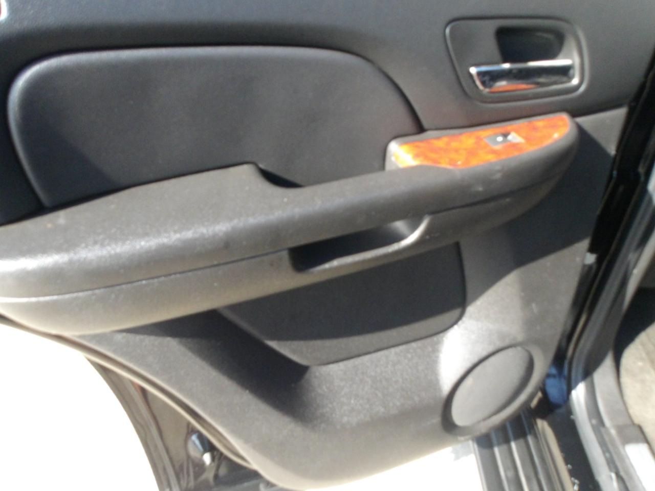 Chevrolet Tahoe 2WD 4dr 1500 LT w/2LT 2008