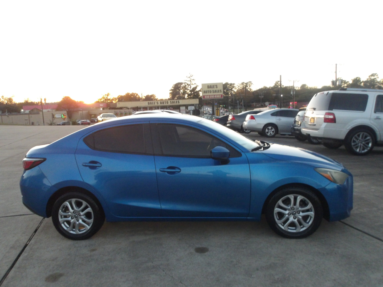 Toyota Yaris iA Auto (Natl) 2018