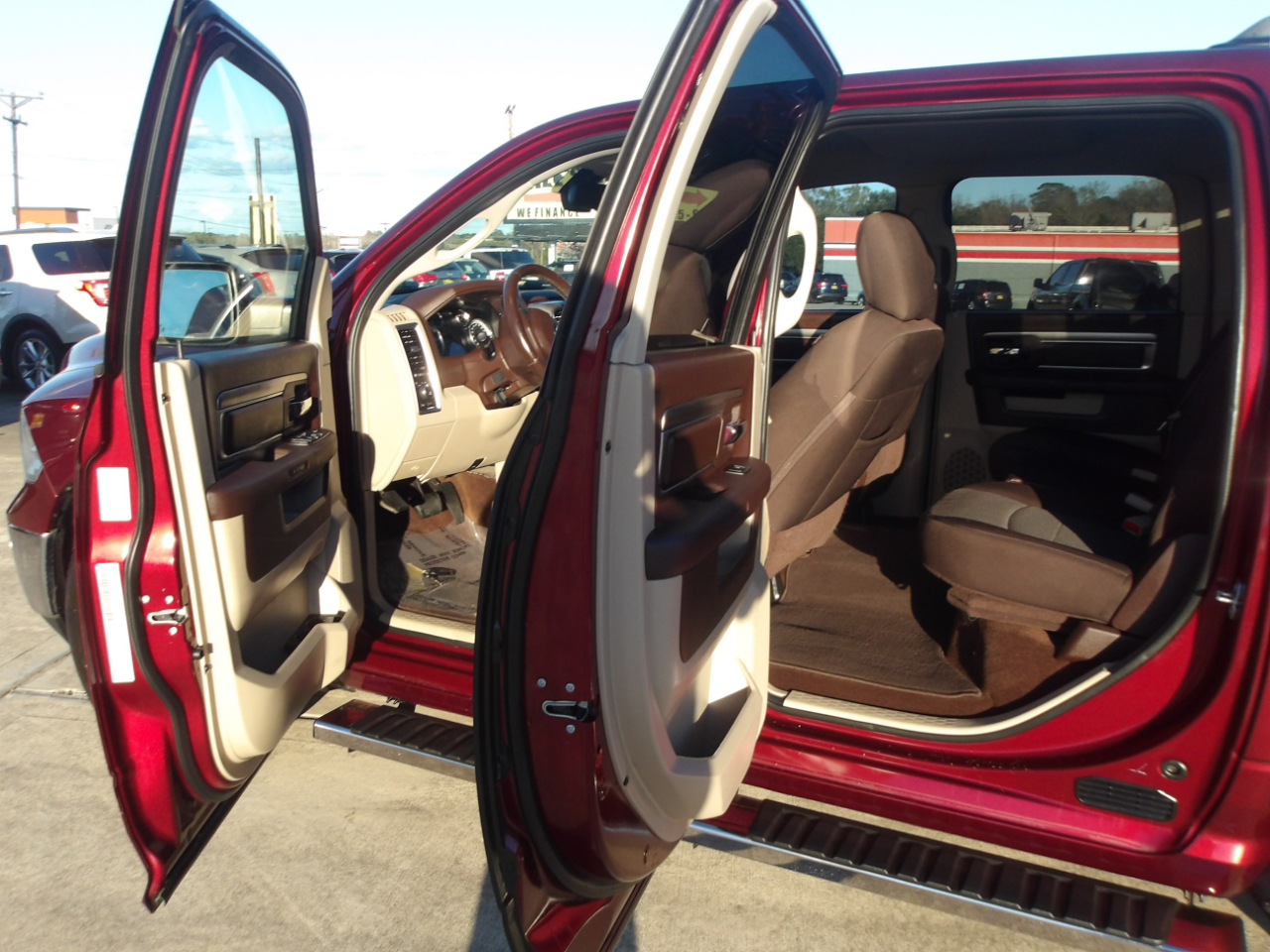 RAM 1500 2WD Crew Cab 140.5" Lone Star 2016