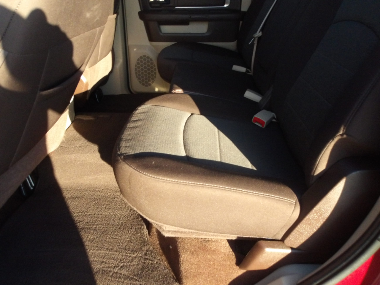 RAM 1500 2WD Crew Cab 140.5" Lone Star 2016