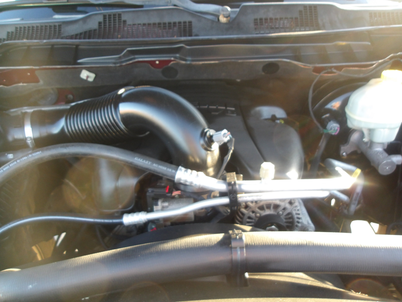 RAM 1500 2WD Crew Cab 140.5" Lone Star 2016