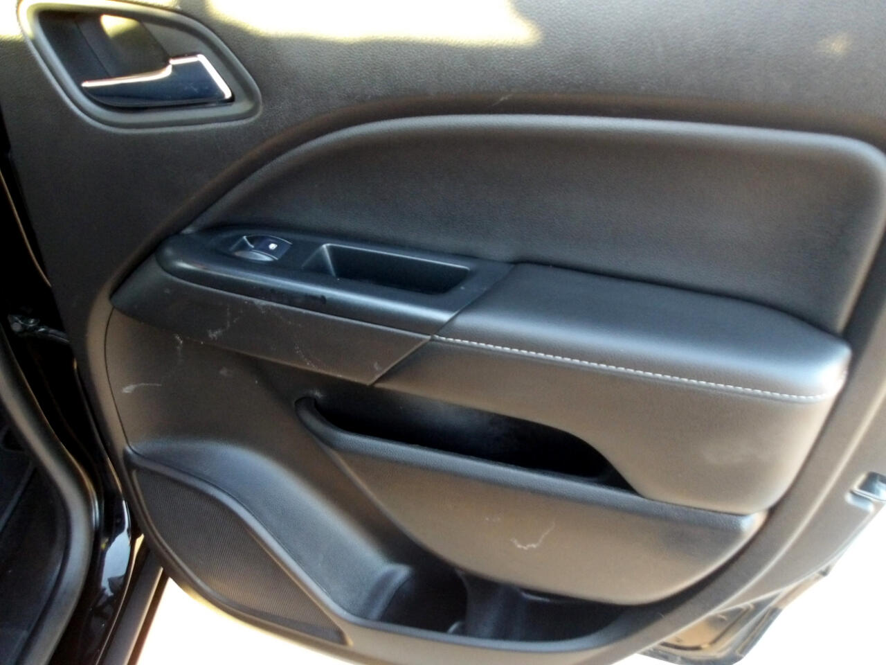 GMC Canyon 2WD Crew Cab 128.3" SLE 2018