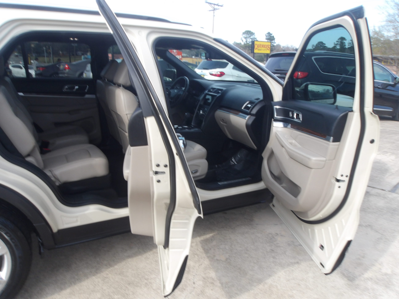 Ford Explorer Limited FWD 2018